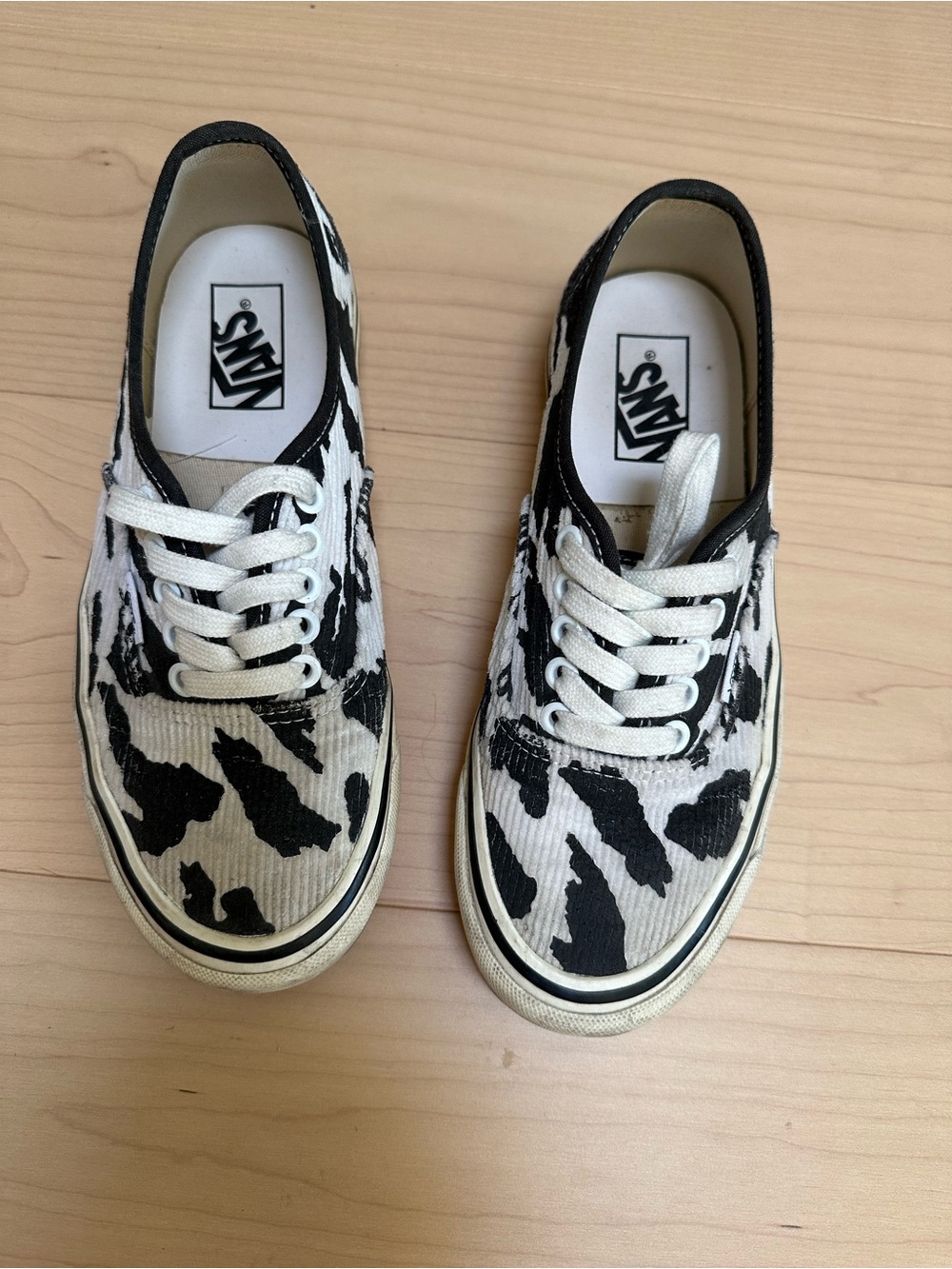 Limited edition Cow print corduroy Vans size 8
